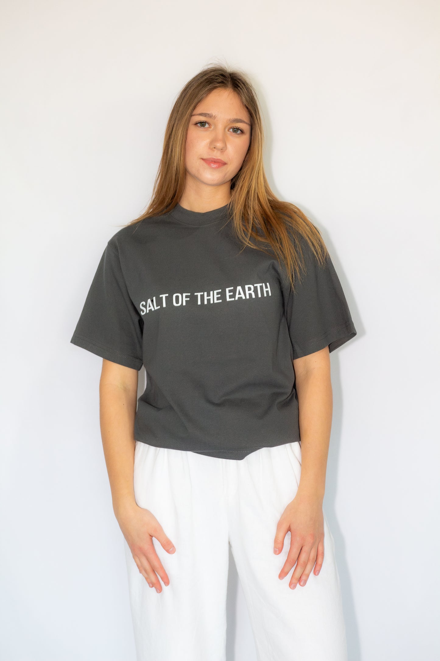 Short-Sleeved Basic Gray